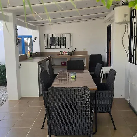 Clara Villa *